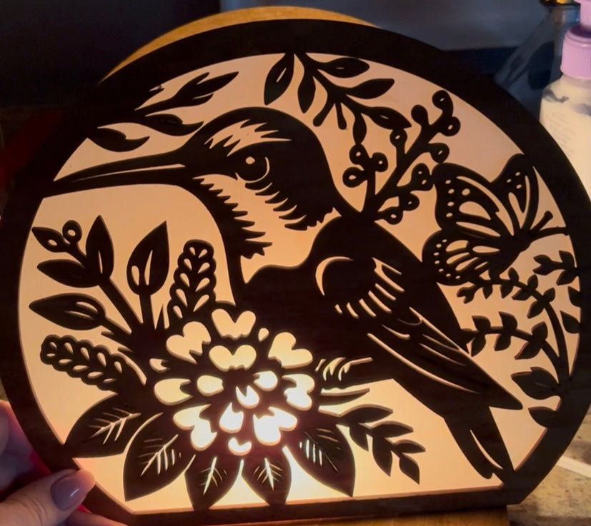 Table Lamp/Night Light with Butterflies or Hummingbird